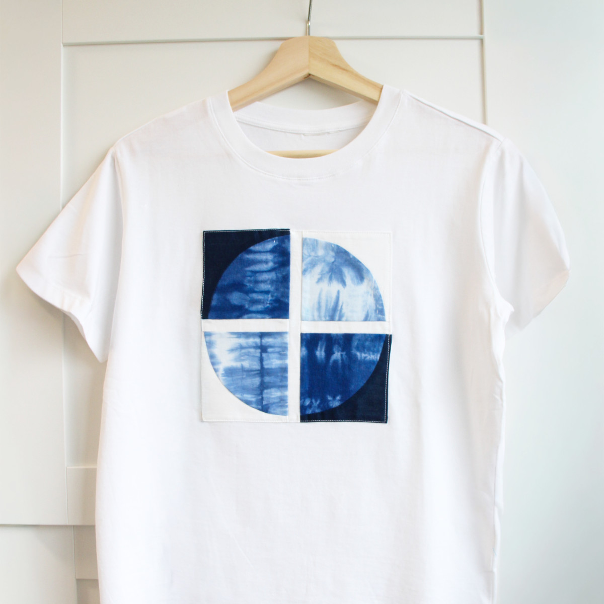 Give Your T-Shirt a Boost With a Quilt Block!